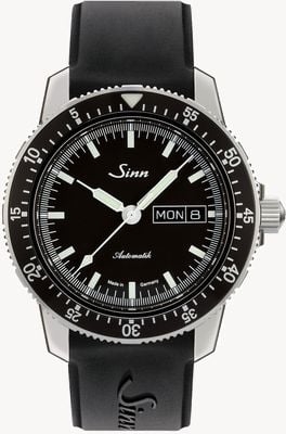 Sinn 104 St Sa I Automatic (41mm) Black Dial / Black Rubber Strap w/Pin Buckle 104.010 BLACK RUBBER