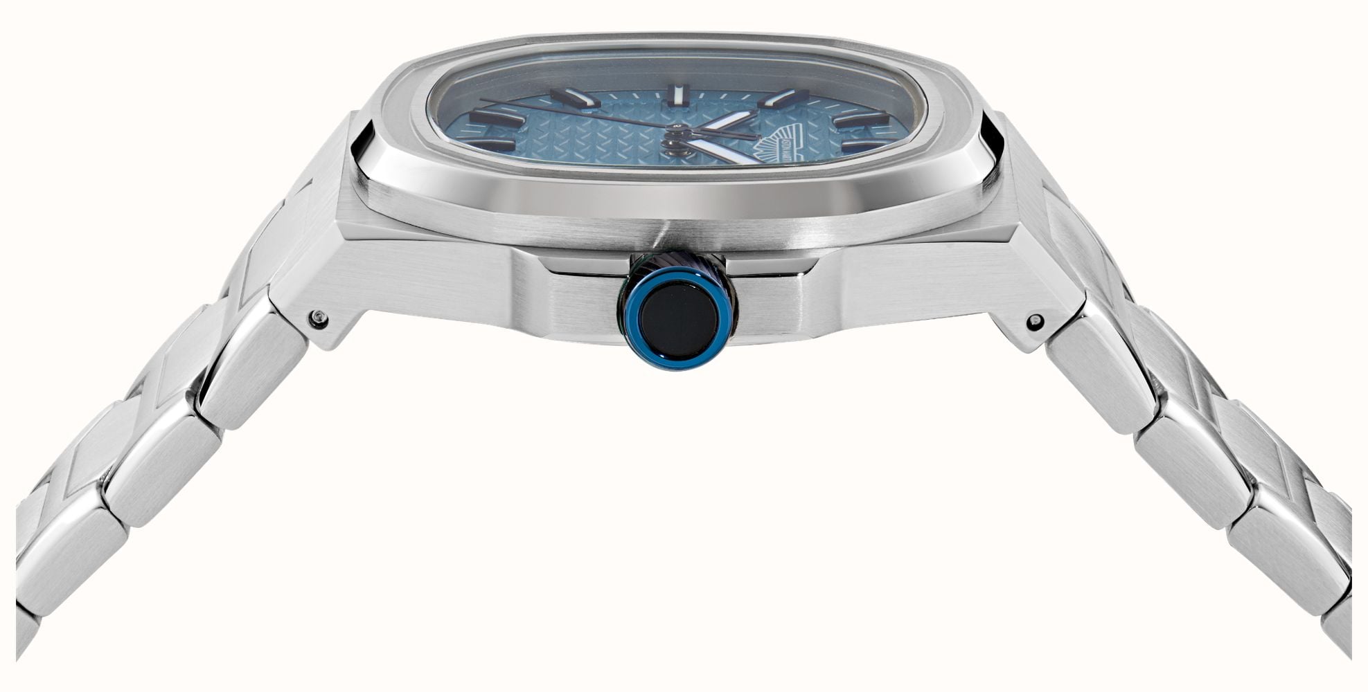 Aston Martin GPQ Icon Quartz (42mm) Light Blue Dial / Stainless Steel Bracelet MTIG2S605 - alternate view 3