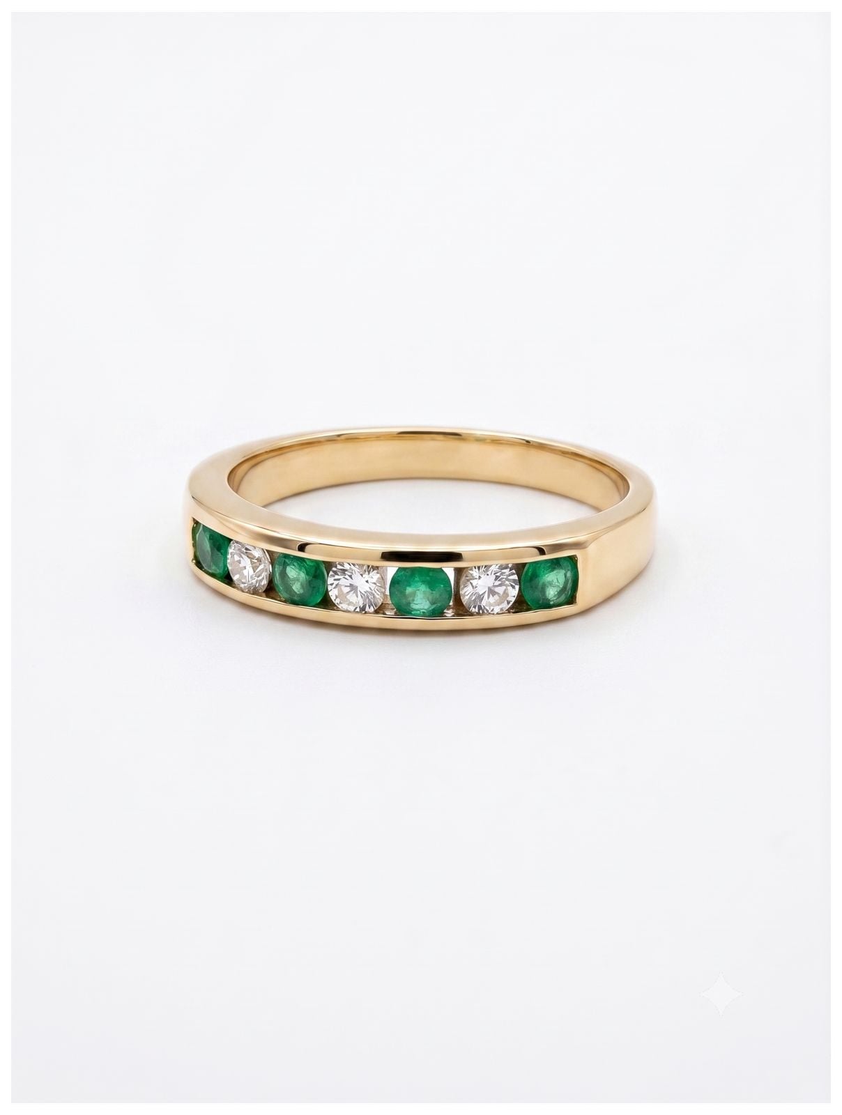 James Moore & Co J93978 9ct Yellow Gold Diamond And Emerald Jewellery