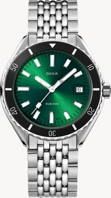 DOXA SUB 200 Sea Emerald (42mm) Green Sunray Dial / Stainless Steel Rice-Grain Bracelet 799.10.131.10