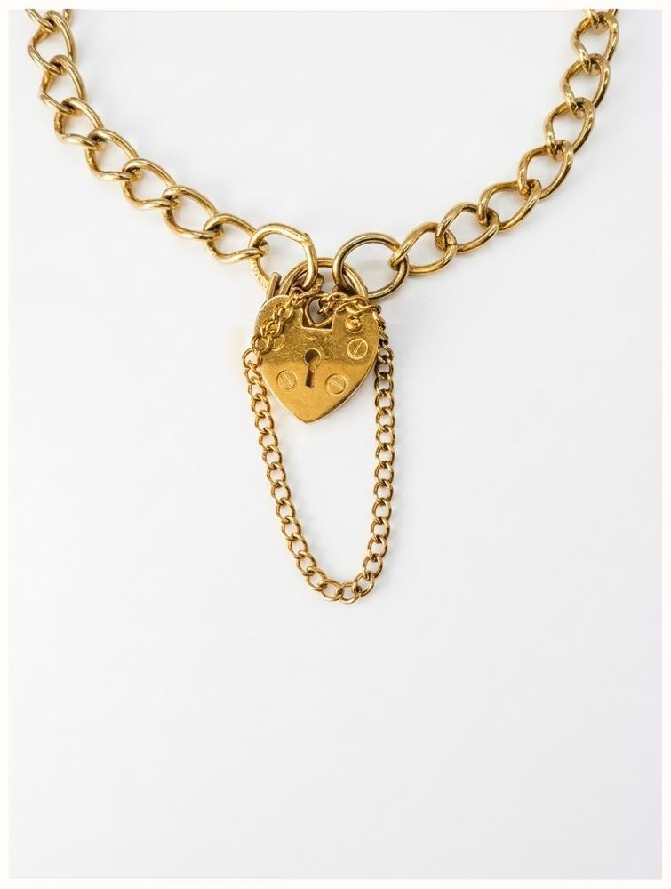 James Moore & Co Pre-Owned 9ct Yellow Gold Heart Locket Classic Curb Charm Bracelet 3.5mm Width J44237 - alternate view 2