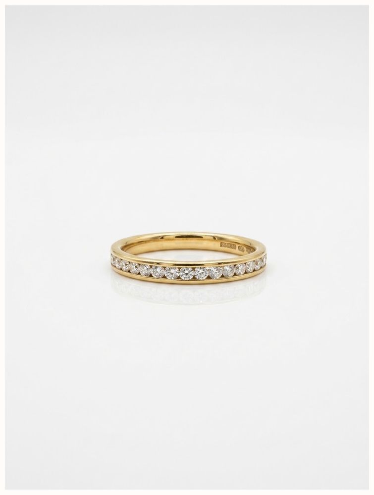 James Moore & Co. HET100023