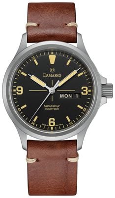 Damasko DK36/2 Old Radium Three-Hand Day/Date Manufacture Automatic (40mm) Black Dial / Brown Leather Strap DK36/2 OLD RADIUM-VINTAGE BROWN LEATHER