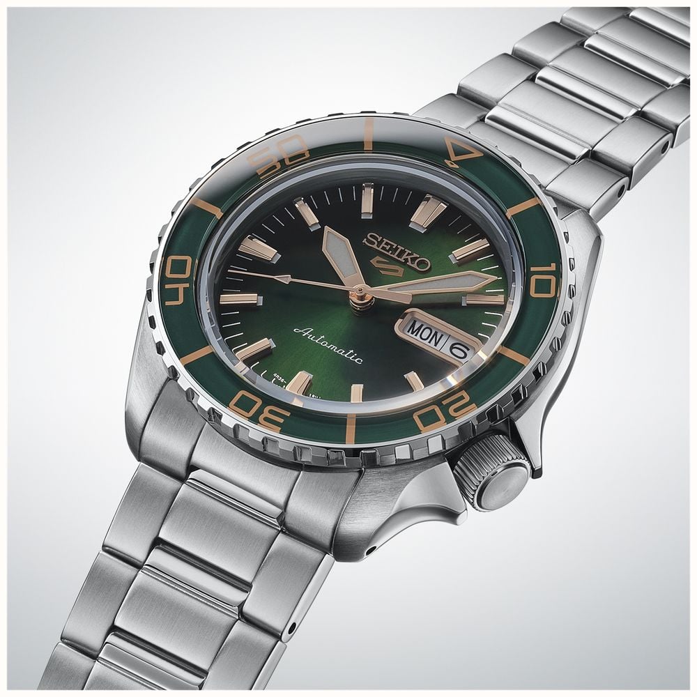 Seiko 5 Sports SKX SNZH Automatic (42.5mm) ‘Tweed Green’ Dial / Stainless Steel Bracelet Watch HDB005K1 - alternate view 3