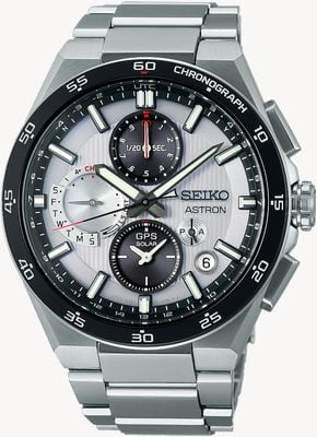 Seiko Astron ‘Silvery Night’ 5X GPS Solar Chronograph (43.3mm) Silver Dial / Titanium Bracelet SSH153J1