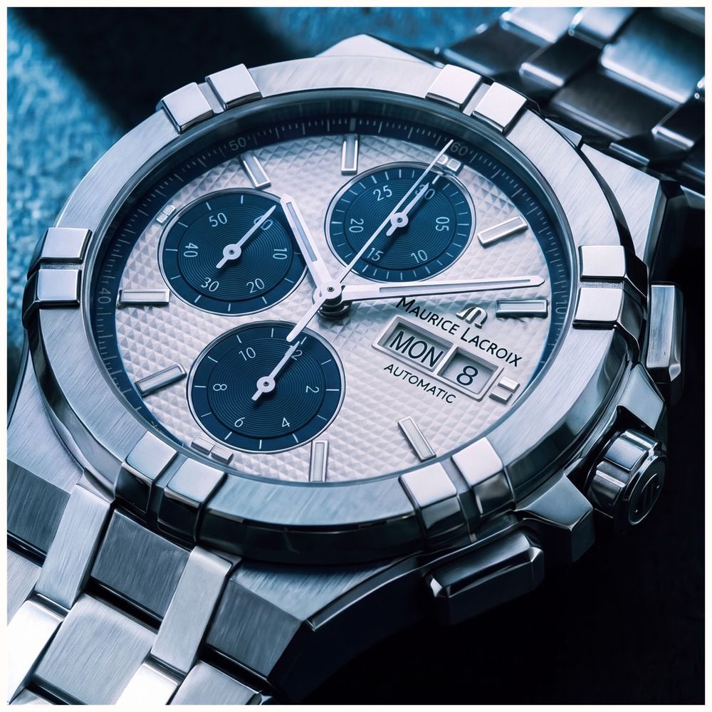 Maurice Lacroix AIKON Automatic Chronograph (42mm) Silver Clous De Paris Dial / Stainless Steel Bracelet Watch AI6218-SS002-230-1 - alternate view 2