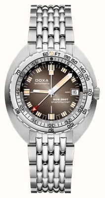 DOXA SUB 250T GMT Sharkhunter Vintage (40mm) Black Sunray Dial / Stainless Steel Rice-Grain Bracelet 855.10.101V.10