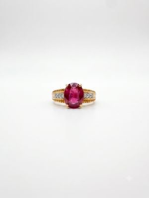 18ct Yellow Gold 3ct Ruby And 0.15ct Diamond Ring J42248