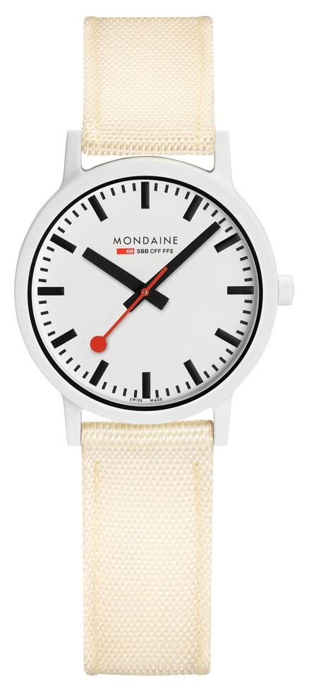 Mondaine MS1.32111.LT Essence Quartz (32mm) White Dial / Off Watch