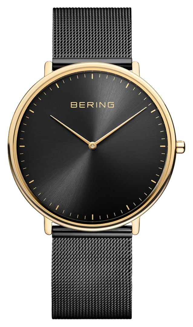 Bering 15739-132 Classic Quartz (39mm) Black Sunray Dial / Watch