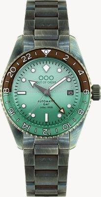 Out Of Order After 8 Automatic GMT (40mm) Mint Green Dial / Ultra-Distressed Stainless Steel Bracelet OOO.001-25.AE.BAND
