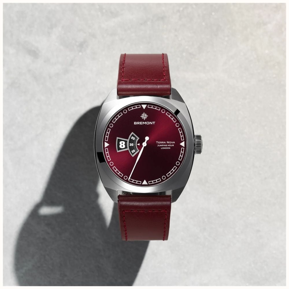 Bremont Terra Nova Jumping Hour Automatic (40.5mm) Burgundy Sunray Lacquered Dial / Burgundy Leather Strap TN40-JH-SS-BG-L-S - alternate view 7