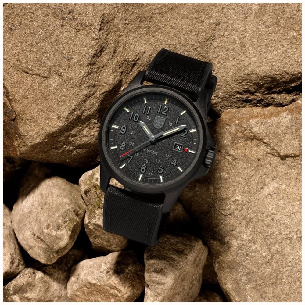 Luminox Atacama Field 1961 (43mm) Textured Blackout Dial / Black Rubber ...