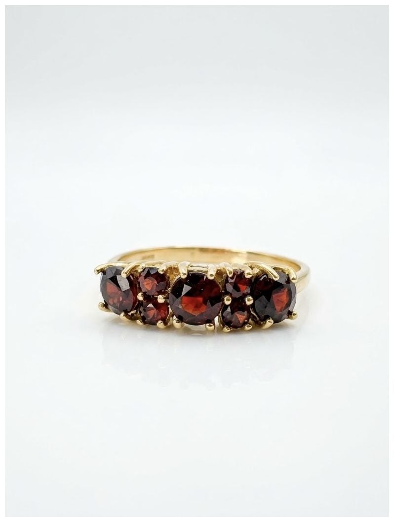 Pre-owned J74261 7 Garnet Stone 18ct Yellow Gold Half Hoop Jewellery