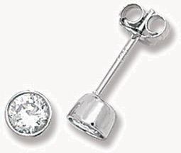 Treasure House Silver Round Rubover 4mm Cubic Zirconia Stud Earrings G5288CZ
