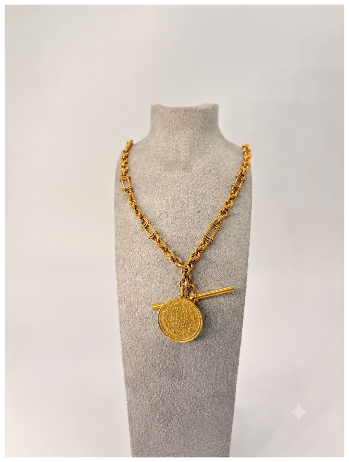 Pre-owned JM6651 Antique 9ct Yellow Gold Solid Rope and Jewellery