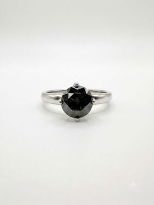 Pre-owned 9ct White Gold Black Diamond Ring J29576