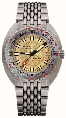 DOXA SUB 300T Clive Cussler (42.5mm) Handmade Vintage Dial / Aged Stainless Steel Rice-Grain Bracelet 840.80.031.15