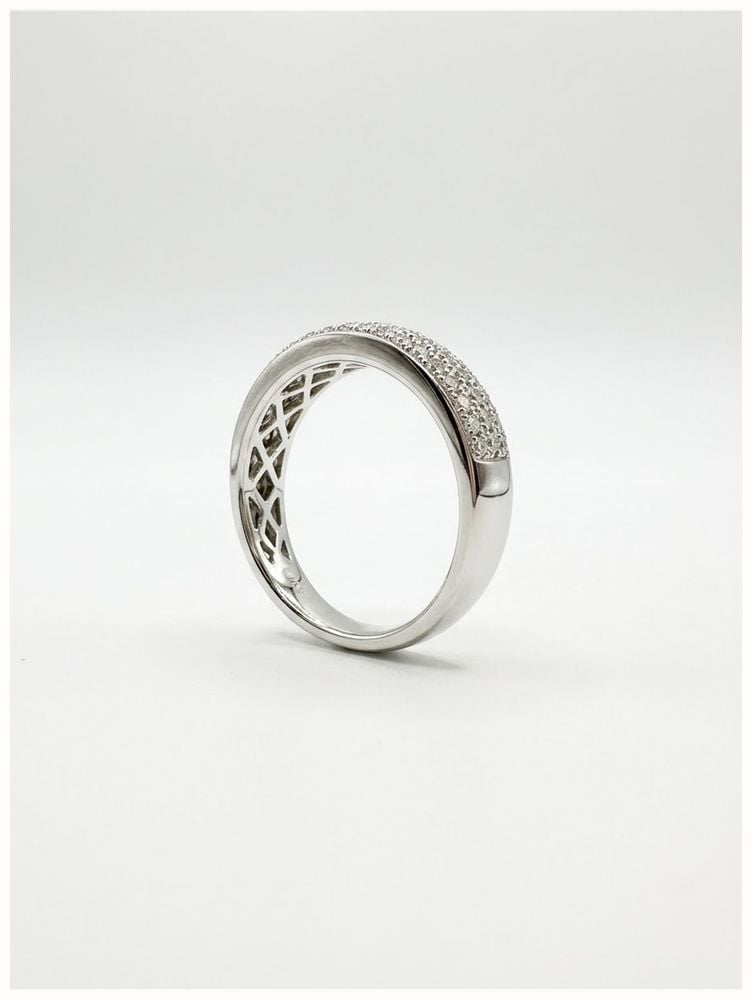Clarity Jewellery 0.60ct Round Brilliant Natural Diamond Platinum Pavé Ring CR300138 - alternate view 3