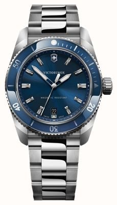 Victorinox Maverick Quartz (39mm) Blue Dial / Stainless Steel Bracelet 242095