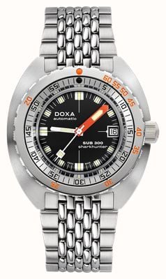 DOXA SUB 300 Sharkhunter (42.5mm) Black Iconic Dial / Stainless Steel Rice-Grain Bracelet 821.10.101.10