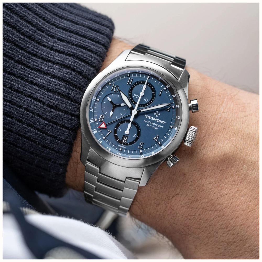 Bremont Altitude Chronograph GMT Automatic (42mm) Brushed Blue Galvanic Metal Dial / Stainless Steel Strap Watch ALT42-CHR-G-SS-BL-B - alternate view 9