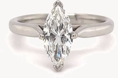 Plat 1.01ct single stone Marquise Ring ENG33735