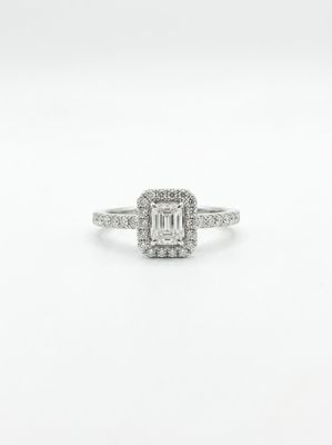 0.32ct Round Brilliant Natural Diamond Platinum Halo Ring ENG29337