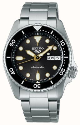 Seiko 5 Sports SKX New Colour Collection 'Street Stonewash' (38mm) Black Dial / Stainless Steel Bracelet SRPL79K1