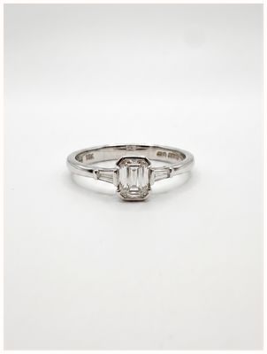 18k W/gold Emerald Cut Diamond Ring JM3150