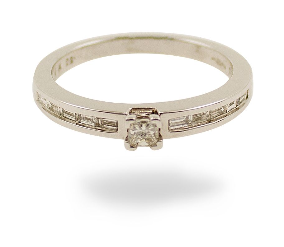 James Moore & Co JM8039 18ct white gold 0.75ct princess cut Jewellery