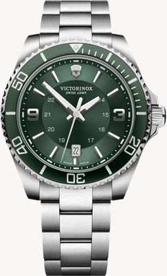 Victorinox Maverick Large (43mm) Green Dial / Stainless Steel Bracelet 241934