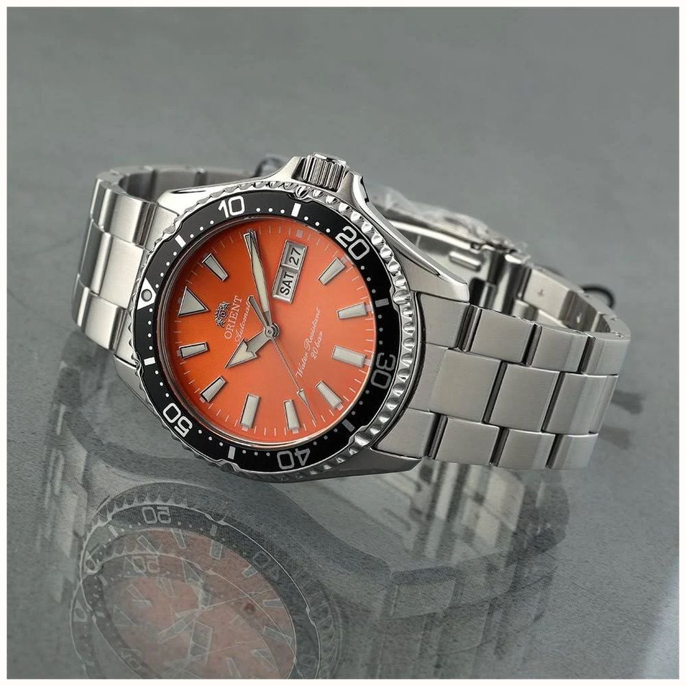 Orient Men's Automatic Dive Mako Kamasu Orange Sunburst Dial Stainless Steel Bracelet Sapphire Crystal RA-AA0826Y39B - alternate view 3