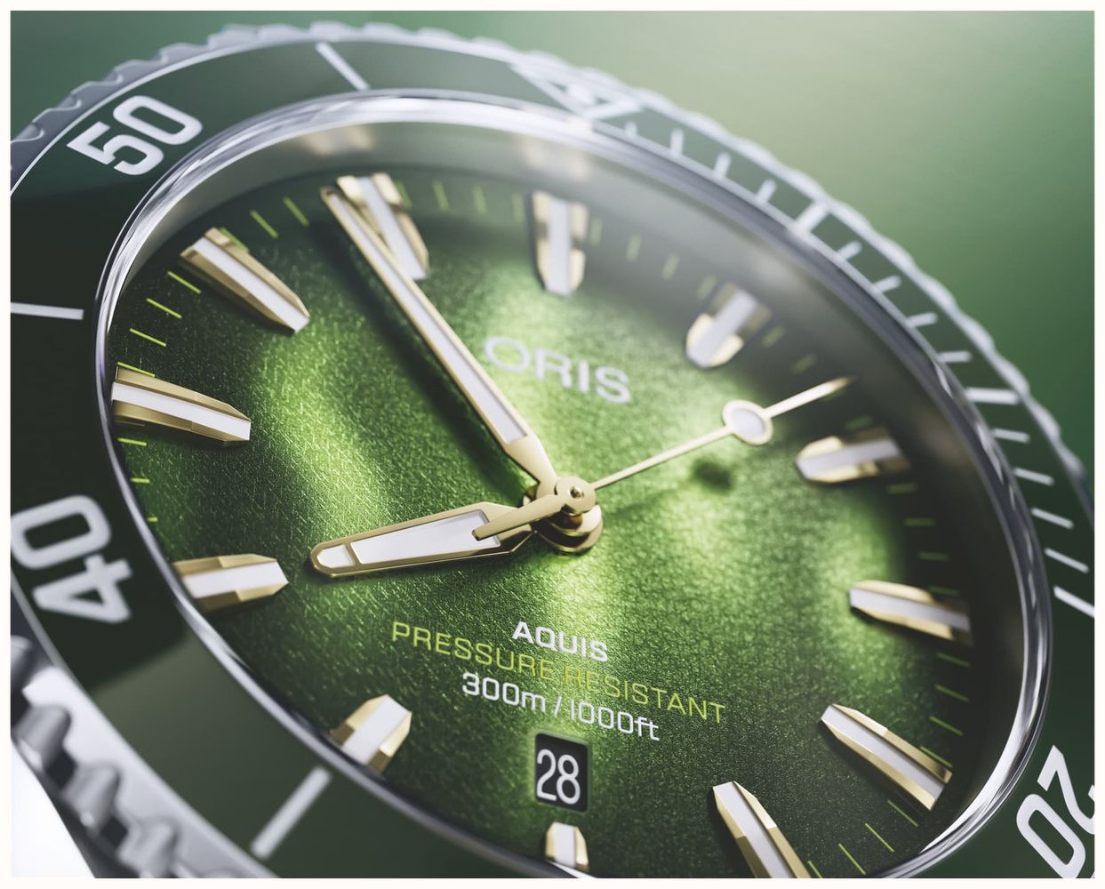 ORIS Aquis Date Kelp Forest Limited Edition (41.5mm) Ocean Green 3D Dial / Stainless Steel Bracelet 01 733 7787 4187-SET - alternate view 13