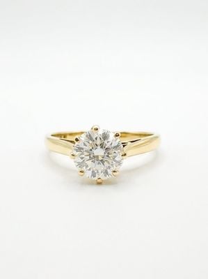 James Moore & Co Pre-Owned 0.92ct Round Brilliant Natural Diamond 18ct Yellow Gold Solitaire Ring J63131