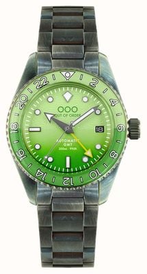 Out Of Order Midori Automatic GMT (40mm) Green Dial / Ultra-Distressed Stainless Steel Bracelet OOO.001-25.MI.BAND