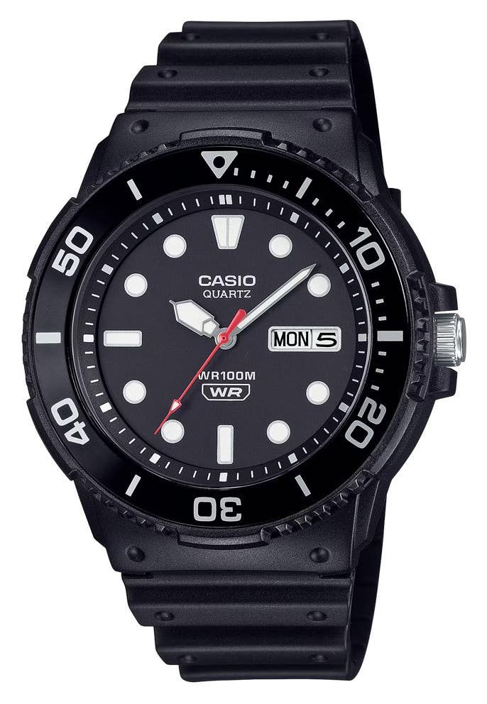 Casio MRW-230H-1E1VEF Vintage Diver (44.6mm) Black Dial / Watch