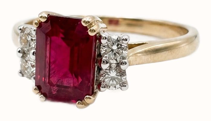 Perfection Diamond 9ct Yellow Gold Ruby Diamond Ring J54512
