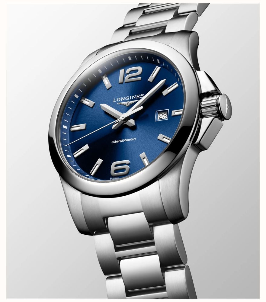 LONGINES Conquest Quartz (43mm) Sunray Blue Dial / Stainless Steel ...