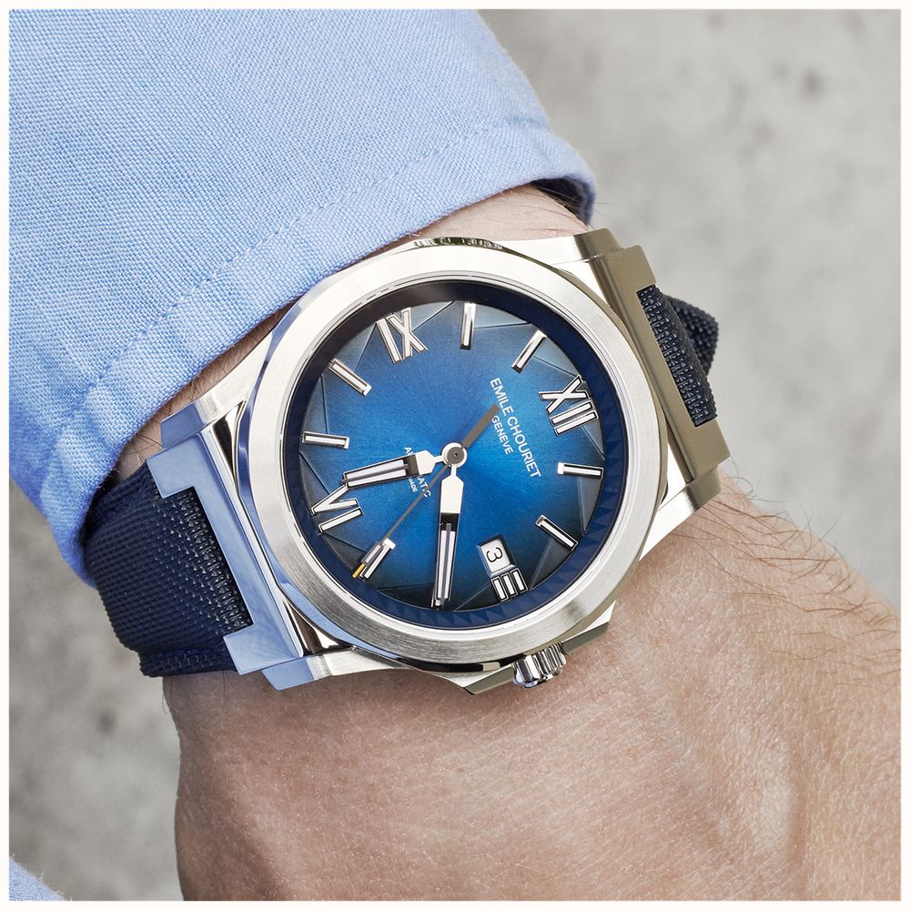 Emile Chouriet Challenger Cliff Automatic (40mm) Blue Sunray Dial / Blue Canvas Strap 08.1170.G.6.6.N8.2 - alternate view 6