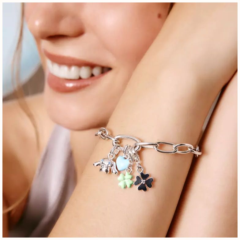 Thomas Sabo Green Cloverleaf Charm – Original 2257-M02-6 - alternate view 3