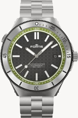 FORTIS Marinemaster M-44 Chronometer Woodpecker Green (44mm) Stainless Steel Block Bracelet F8120020