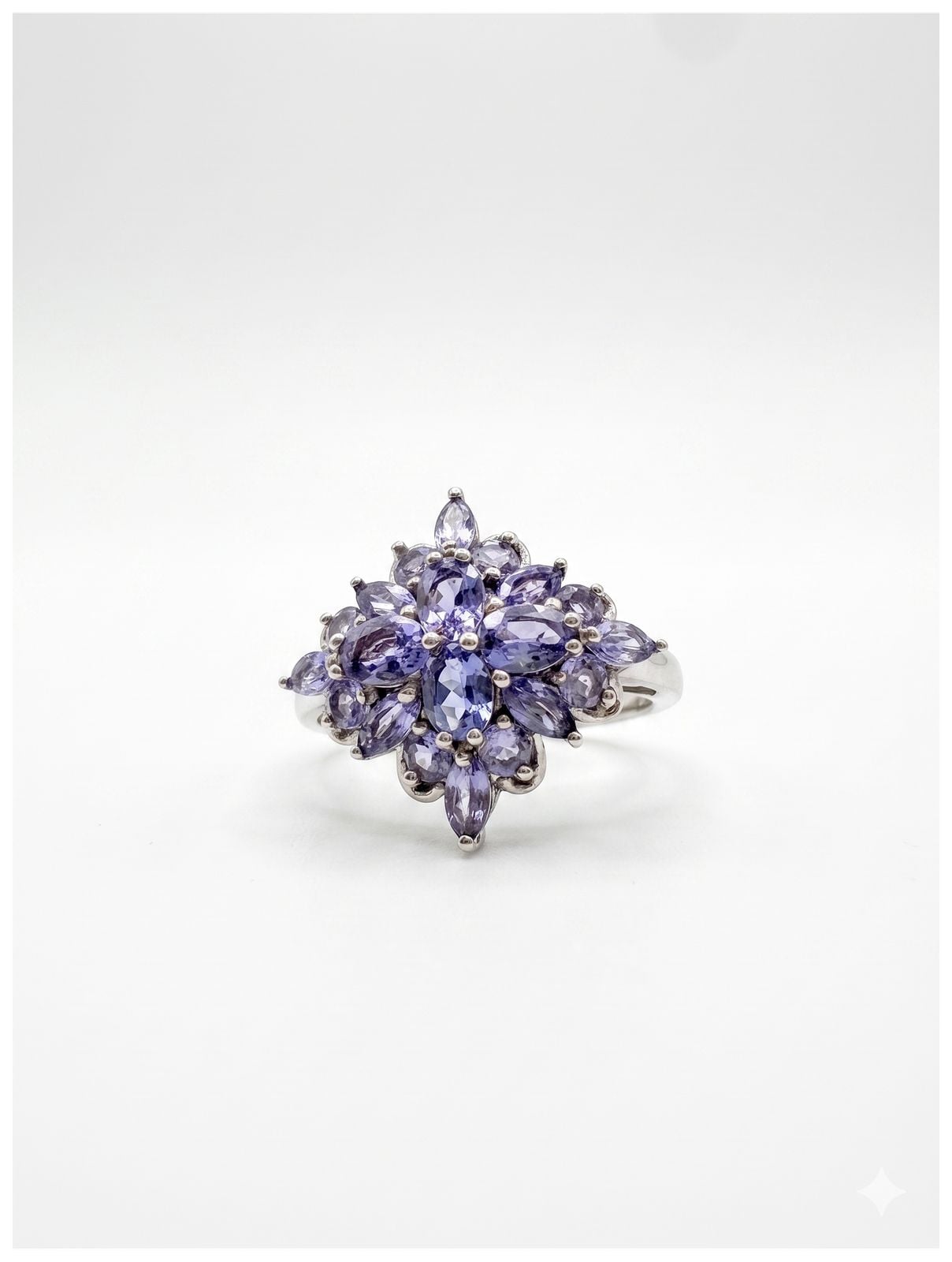 Pre-owned J8211 Silver Purple Stone Cluster Ring Jewellery