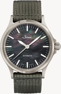 Sinn 556 I Mother-of-Pearl S (38.5mm) Black Mother-of-Pearl Dial / Olive Green Textile Strap 556.0105 - BK5020-0101-403A