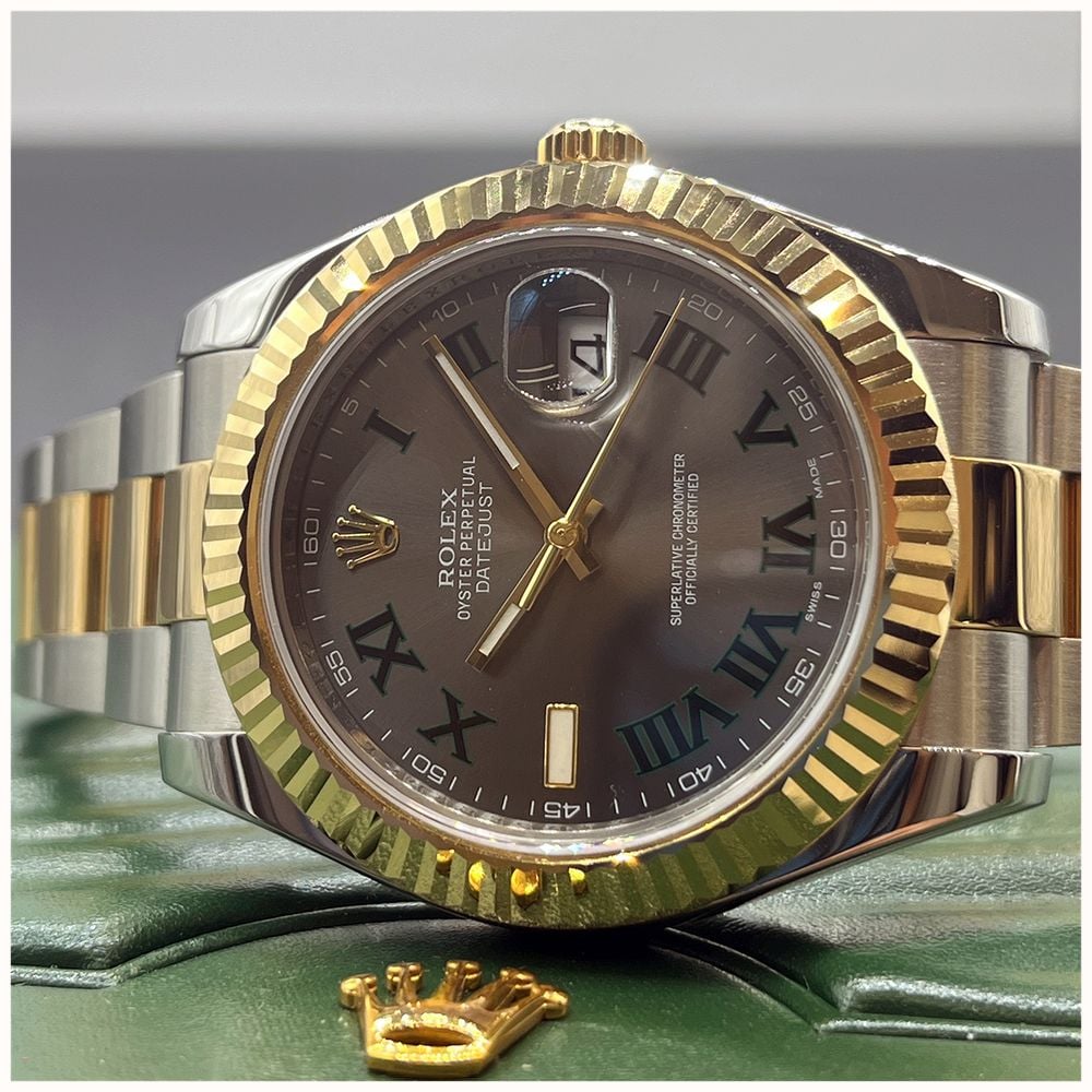 Pre-owned Rolex Oyster Perpetual Datejust (41mm) Grey Sunray Dial / Two-Tone Stainless Steel Bracelet JMP-1443911 - alternate view 3