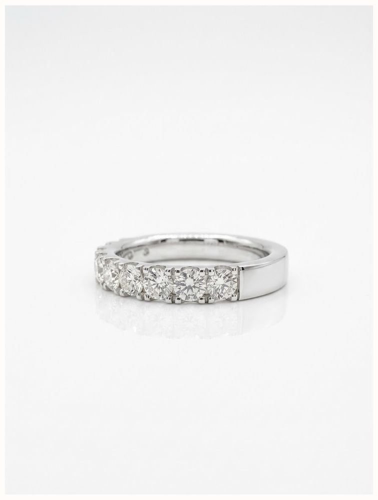1ct Round Brilliant Cut Natural Diamonds 18ct White Gold Pavé Ring C29001E881 - alternate view 2