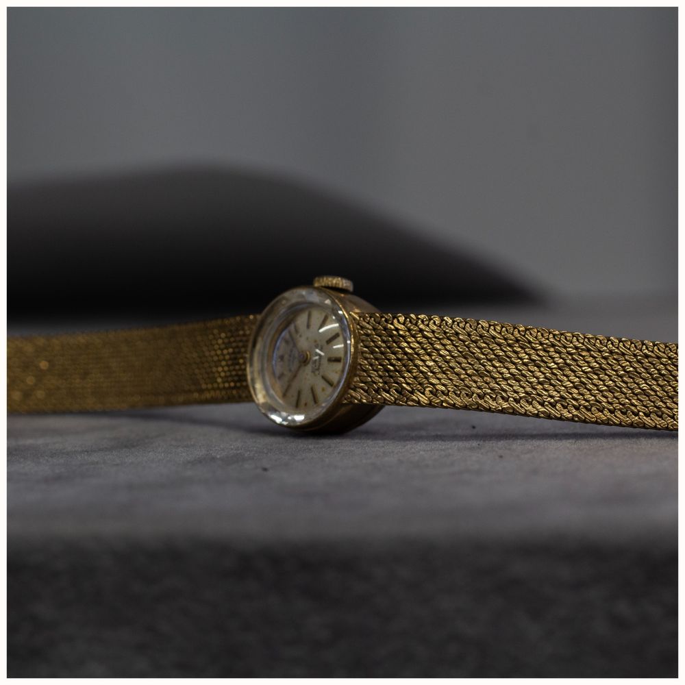 Pre-owned Rotary Vintage 9ct Yellow Gold Ladies Dress Watch J42166 - First  Class Watches