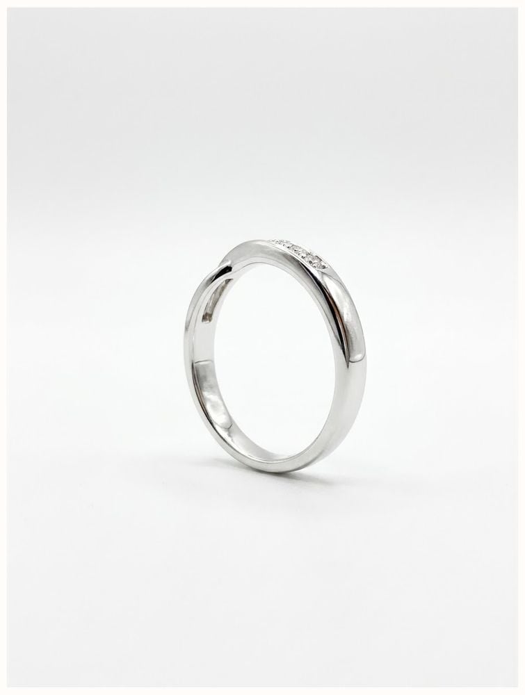 James Moore & Co 0.16ct Round Brilliant Natural Diamond 9ct White Gold Half Eternity Ring J18185 - alternate view 3