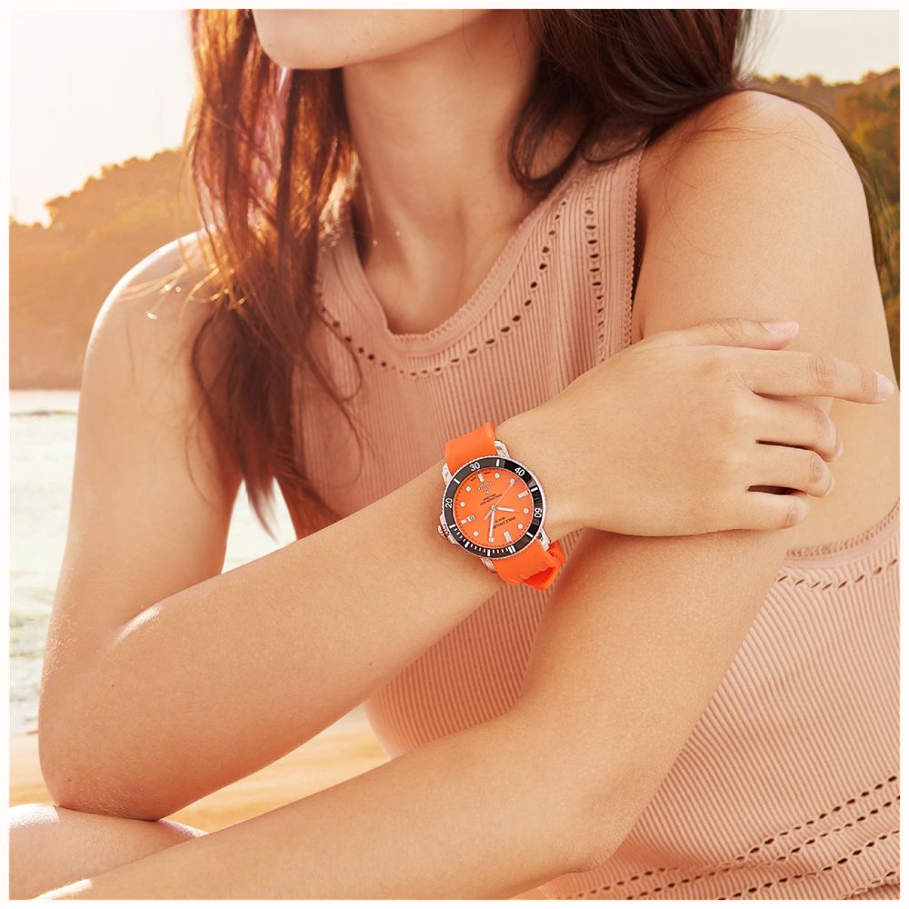 Emile Chouriet Challenger Deep Automatic (42.5mm) Orange Dial / Orange Silicone Strap 08.1169.G.6.AW.F3.8 - alternate view 8