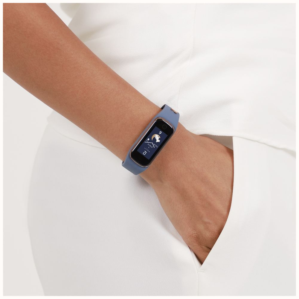 Radley Series 8 Smart Activity Tracker Vintage Blue And Praire Pink